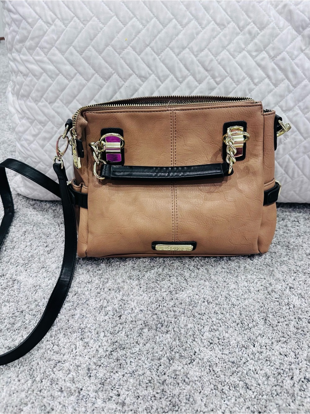 Steve Madden Tan and Black Satchel with Gold Hardware